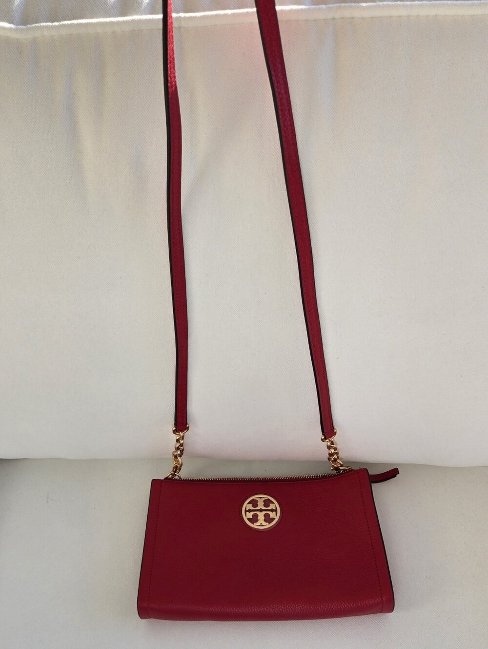 Tory Burxh Carson Top Body Red Crossbody Shoulder Bag with Gold Logo Accent
